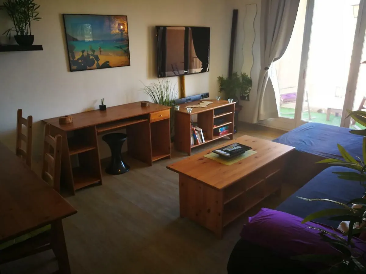 Apartment Ferienwohnung Les Terrasses De La Mer Carqueiranne